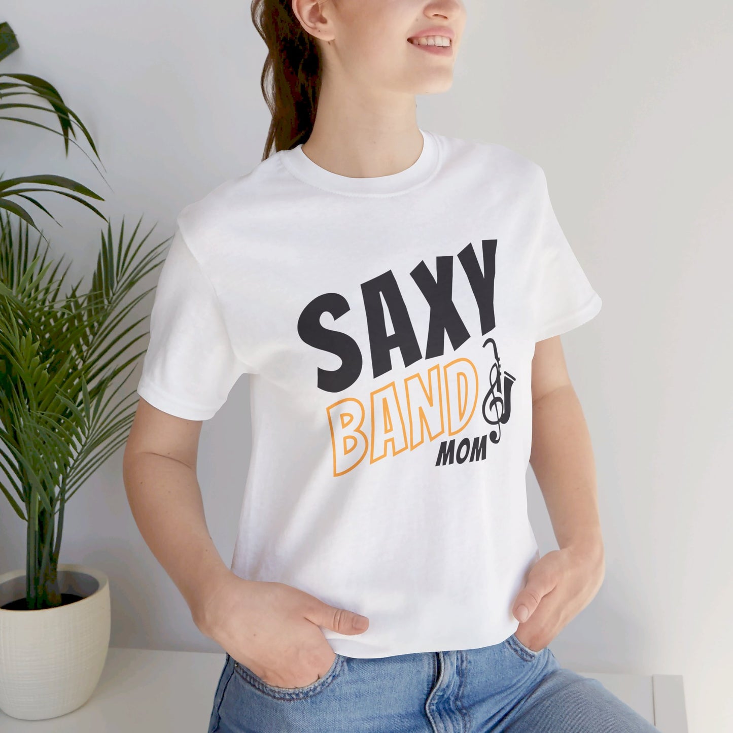 SAXY BAND MOM Tee