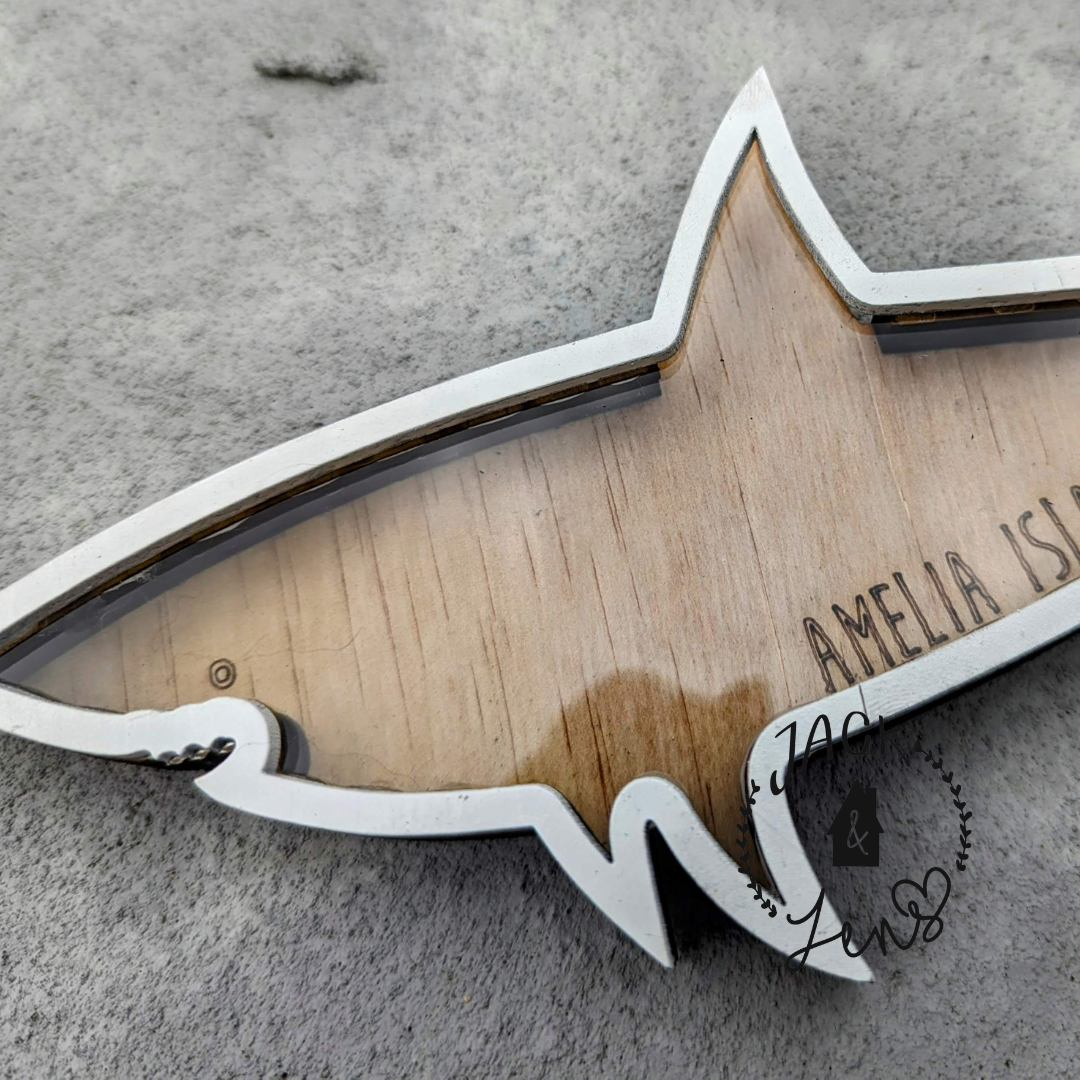 SHARK Shadow Box