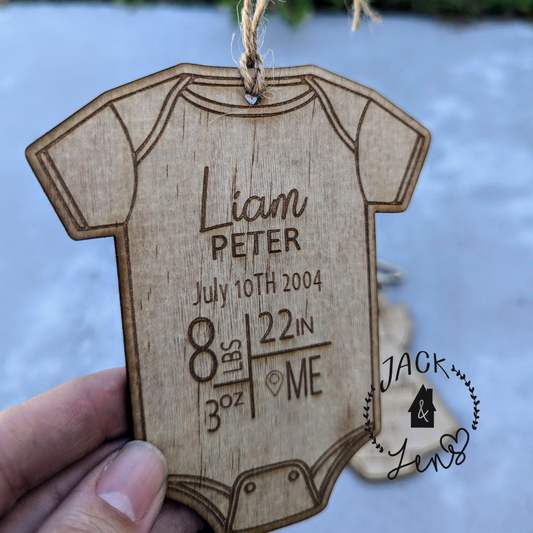 Birth Announcement + Baby Bodysuit | Keepsake Gift Tag